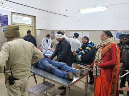 Damoh News: The condition of four people of the same family deteriorated after eating kodo roti