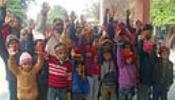 There was a ruckus in the tehsil when the Aadhaar was not updated