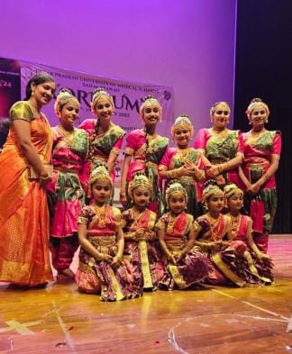 Colorful presentations enthralled the kids' night