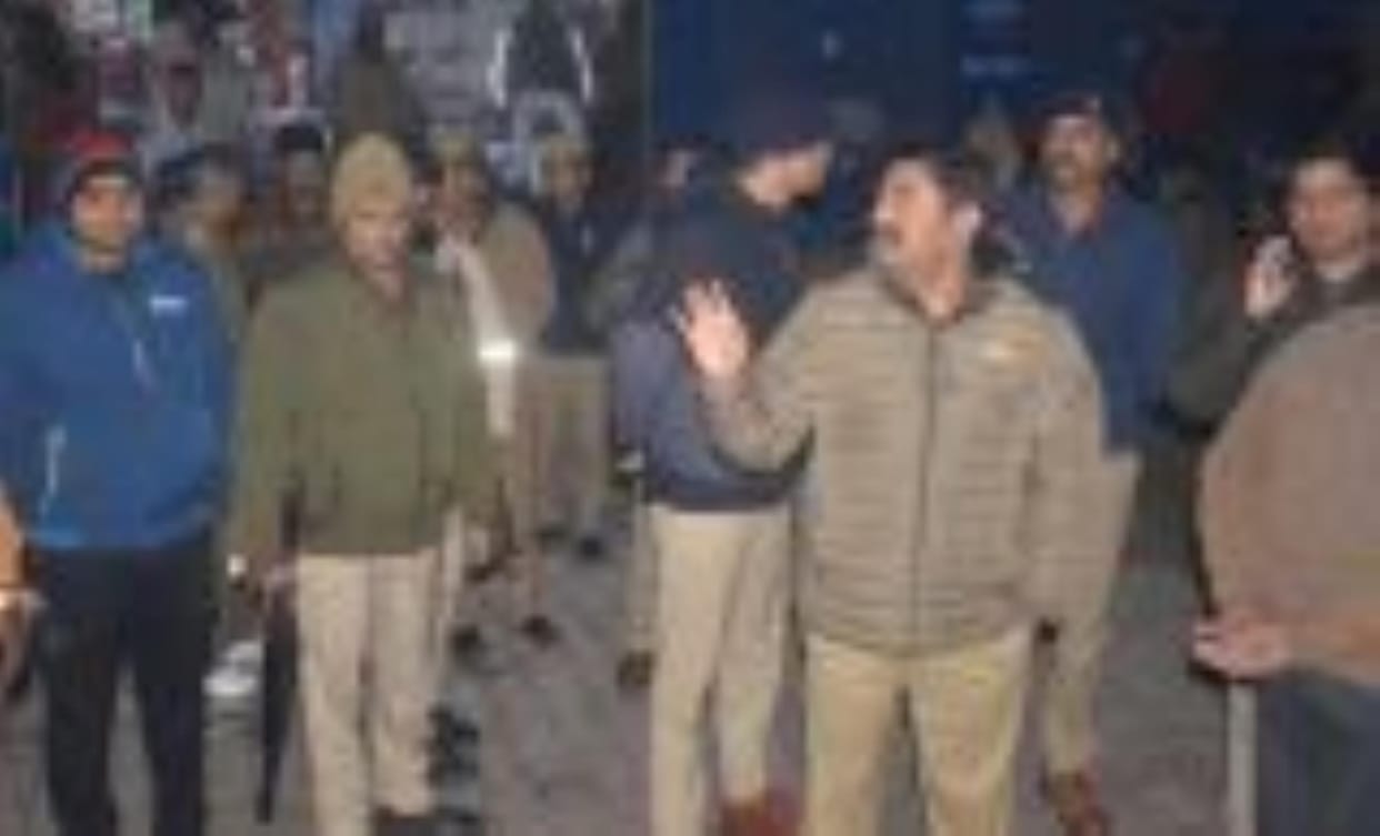Guru Gases manager dies due to oxygen cylinder explosion, employee critical