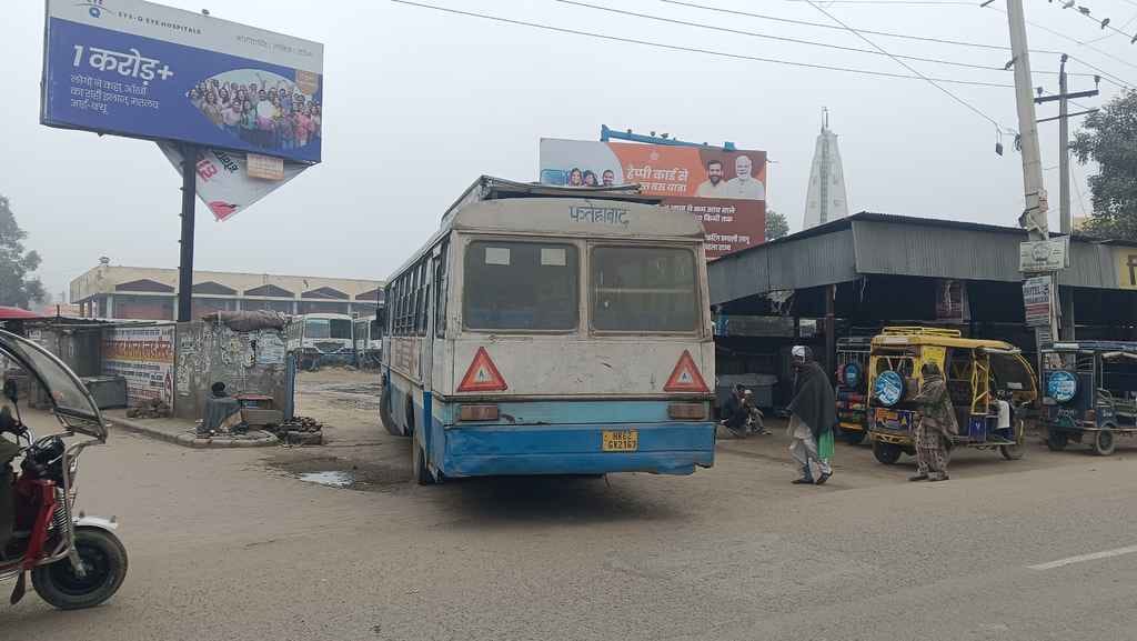 To avoid traffic jam outside the old bus stand, open the closed gates