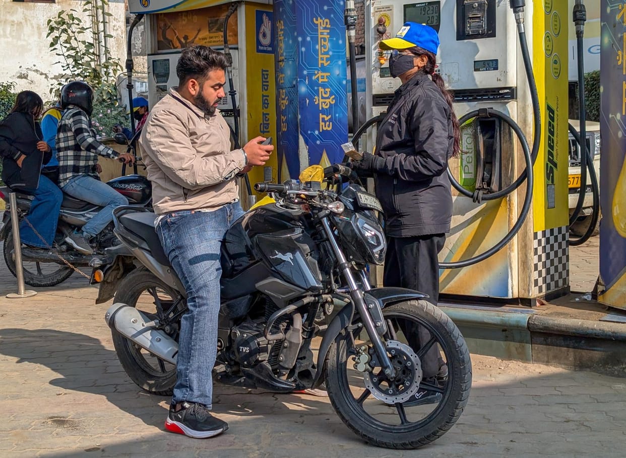 No helmet-no fuel campaign limited to notice boards only