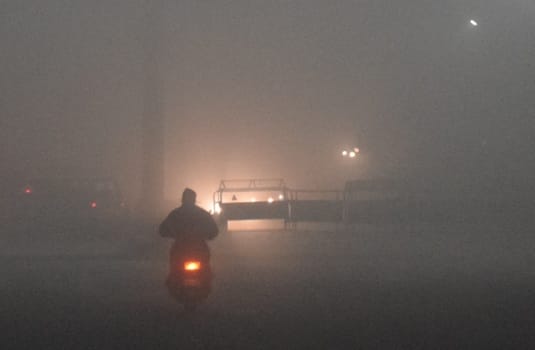 January 12 Becomes Coldest Night in 21 Years, Temperature Drops to 2.9°C in Meerut