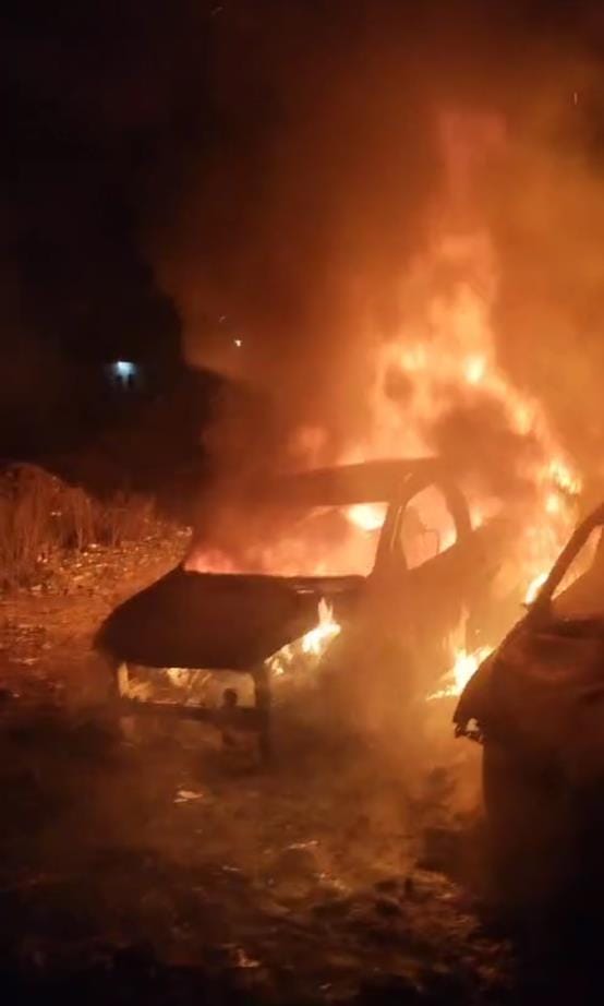 Three cars caught fire in Kushlia and burnt to ashes