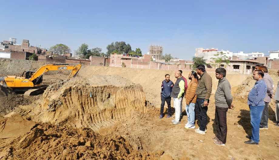 Beautification work of Bhadra Kund started in Gola