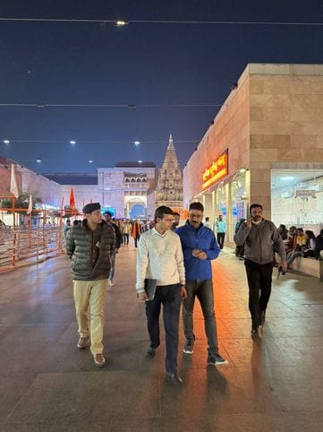 Ujjain News Preparations for Simhastha 2028 Ujjain Collector SP inspected arrangements for Prayagraj Kumbh