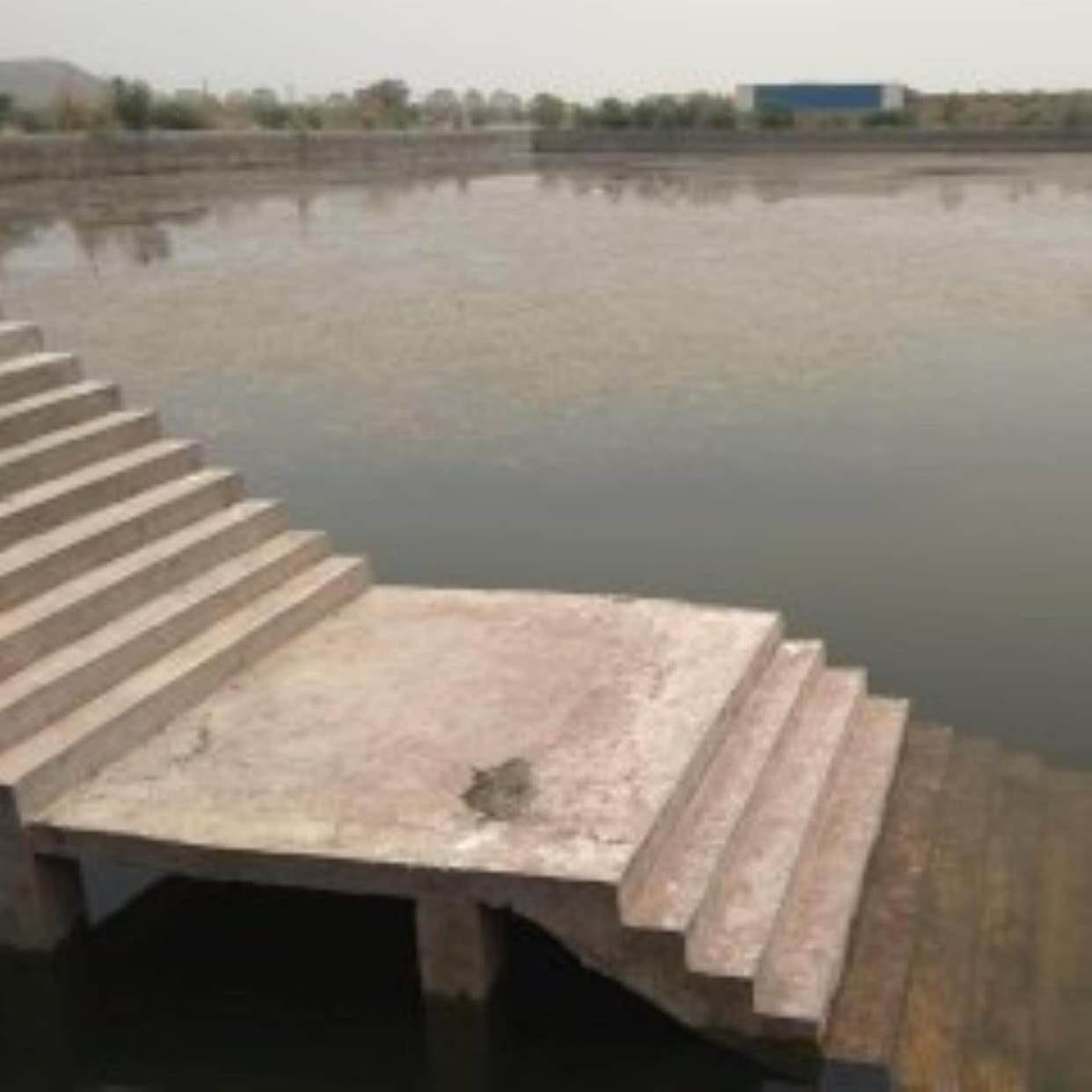 Drinking water storage capacity of Jalghar will increase to 2400 lakh liters.