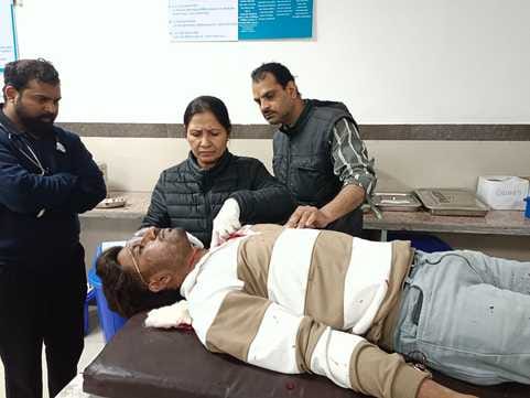 China is cutting people's throats in Ujjain, now know who became its victim who got more than 20 stitches