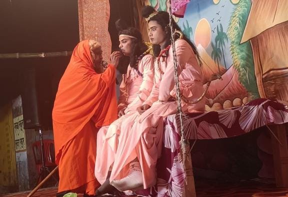 Ayodhya is filled with grief over the mourning of King Dasharath