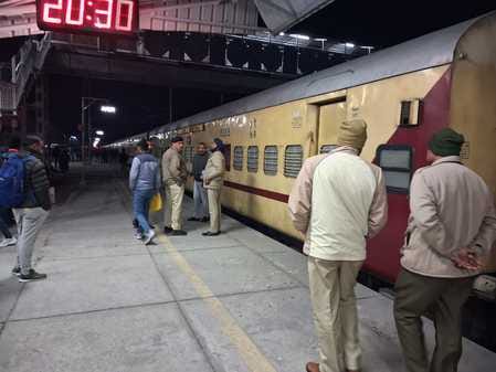 Mahakumbh: Second special train will run from Una today, six reserve coaches packed