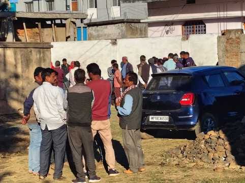 Father, who was going to get married, died tragically in a road accident