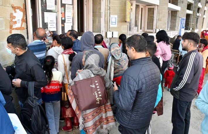 Making OPD slip through Abha ID is a problem for the elderly, the problem increased.