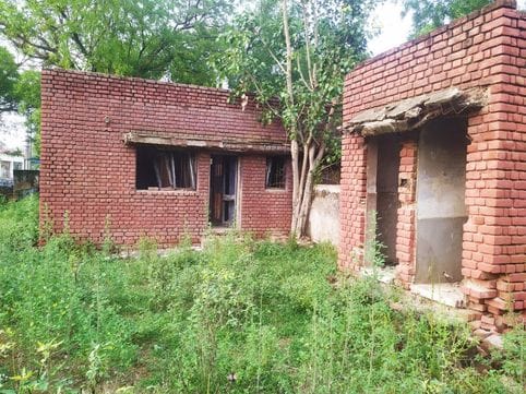 Only one warehouse for fertilizer and seeds, 40 villages are troubled
