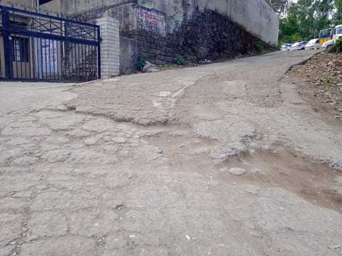 road condition not wel near sanskrit college