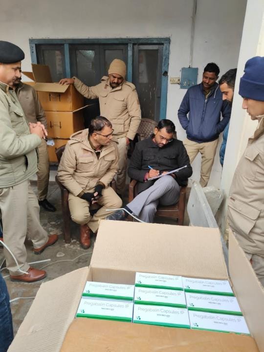 Police recovered 2.70 lakh pills from the car