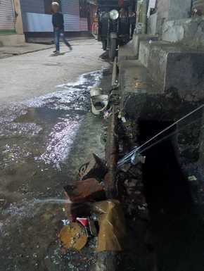 Leakage due to negligence in the pipeline, consumers are facing problems