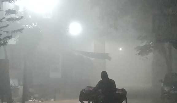 Dense fog in the morning, relief came from sunshine during the day