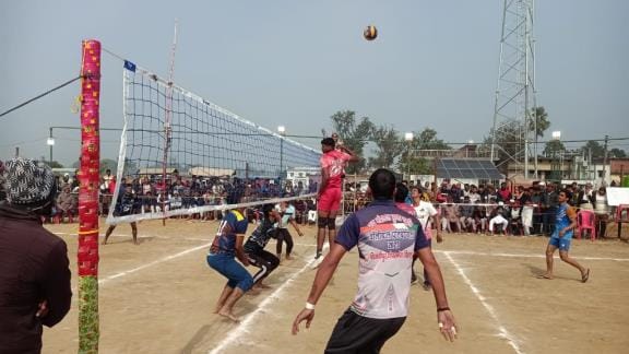 Volleyball: Naugarh team made it to the semi-finals