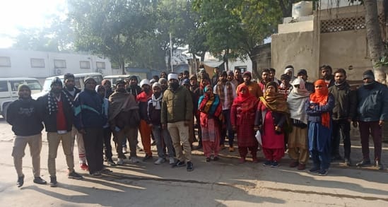 Contract workers' strike continues for five days, cleaning is not being done in 15 wards