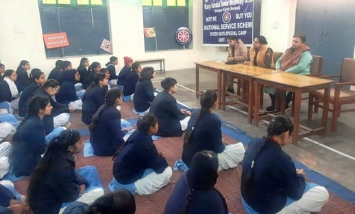 Volunteers were given information about self-defense and protection from cyber crime