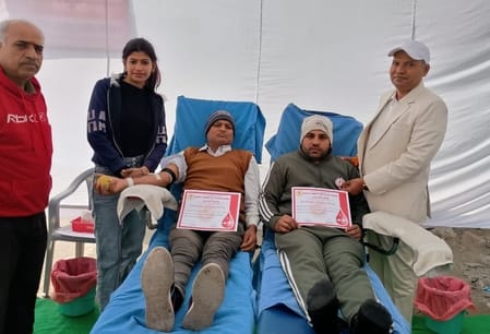 Blood donation can save someone's life: Jindal