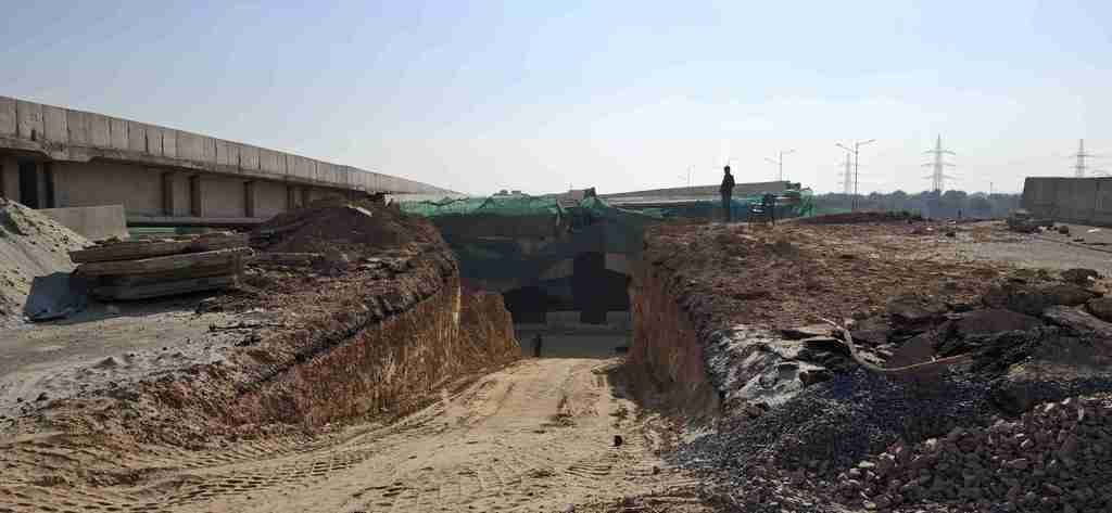 Work on Dwarka Expressway started again