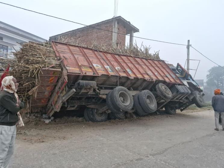 Farmer killed, six injured in road accidents