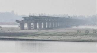 Construction of Ganga bridge connecting Amroha-Bulandshahr stuck for ten months