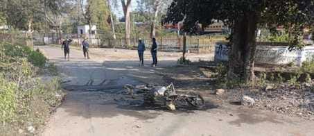 Two RPF sub-inspectors injured in attack by coal thieves in sagar