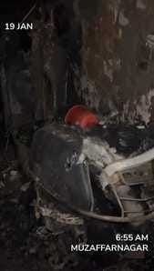 Female bank employee's house caught fire, scooter, wedding stuff burnt