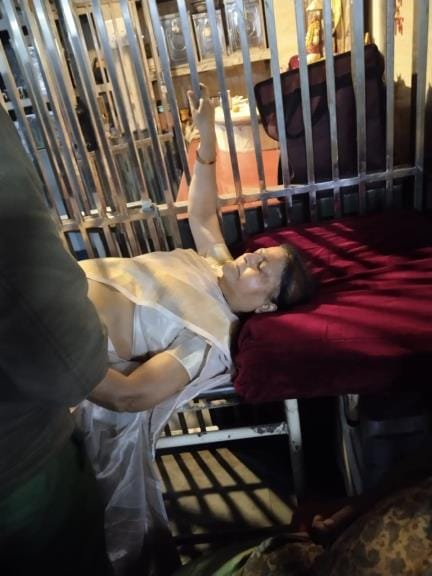 Health of two female devotees deteriorated at Bankebihari temple