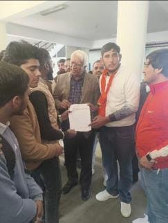 demand for bus from university