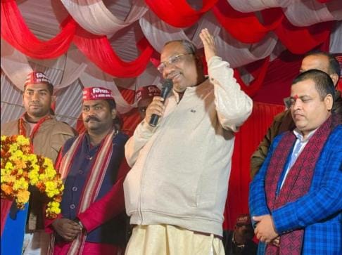 SP, BSP and Congress snatched away the rights of fishermen community