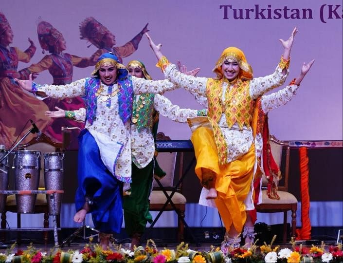 Punjab Raj Bhawan reverberated with the confluence of Bhangra and Kazakhstan dance