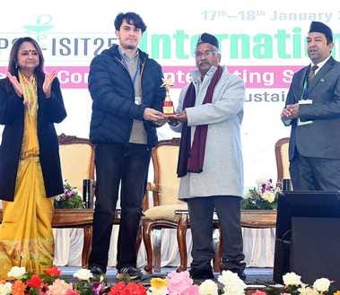 Shivansh Saraswati was awarded the title of best poster presentation.