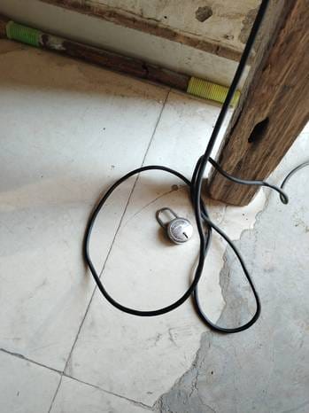 Thieves stole 60 pipes of oxygen cylinders from three places in the civil hospital, it was revealed when the plant was closed