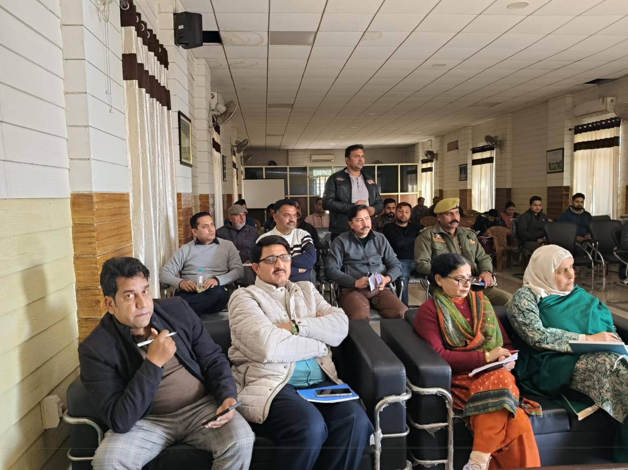 sdm meeting with staff