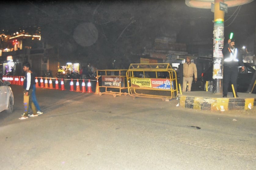Vehicles coming from Ghantaghar will go to the railway station via Idgah crossing