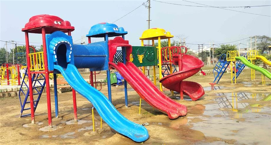 Beautification of parks begins, swings and gym will be ready before summer