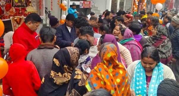 Jai Shri Ram echoed everywhere on the anniversary of Ramlala's death.