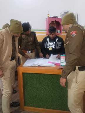 Police alert regarding Republic Day celebrations, check records of hotels and Dharamshalas