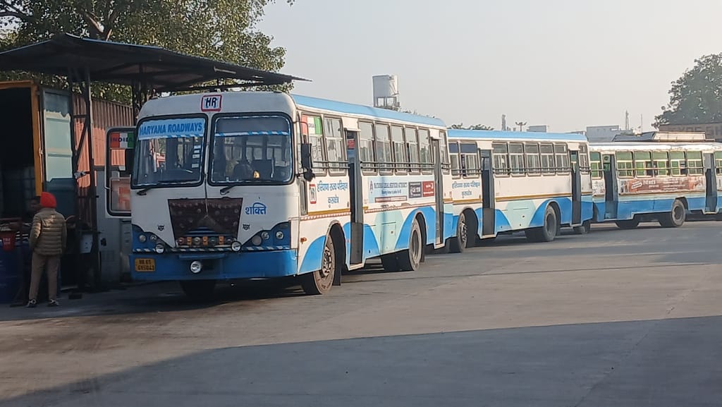The machine filled with 17 thousand liters of diesel at the pump of the roadways workshop has been broken for six months.