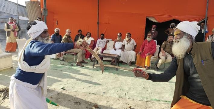Bravery displayed by saints on the banks of Ganga, flow of devotion in cultural pandals