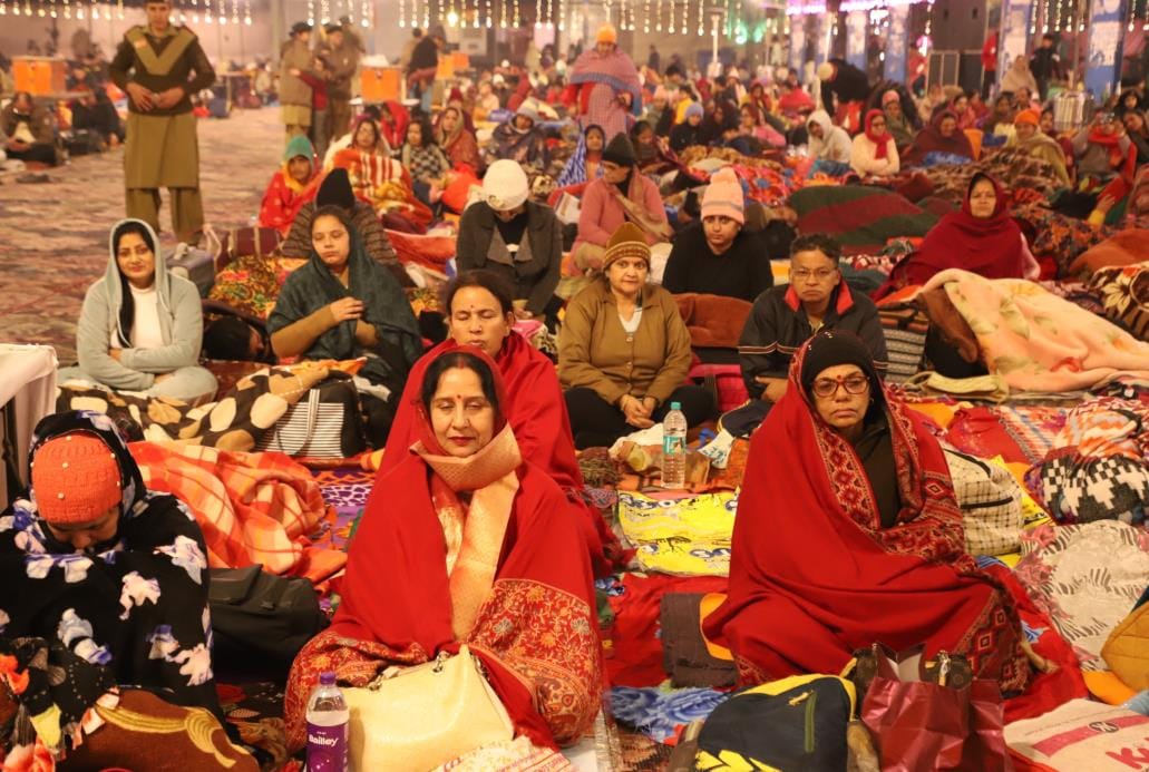 People get cured by chanting divine mantras of Maa Durga: Swami