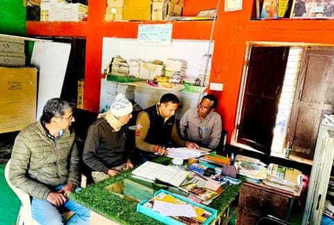 The Chief Minister's Flying Squad team conducted a surprise inspection in two schools