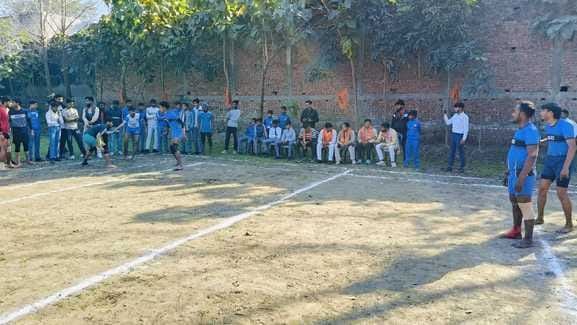 Salik Ram Inter College team won in Kho-Kho and Volleyball.