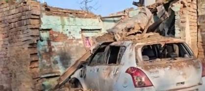 An uncontrolled car entered a house in Pirthala, both the parties reached an agreement