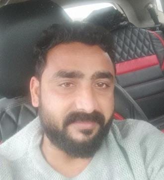 Car collided with divider on Agra-Lucknow Expressway, worker died
