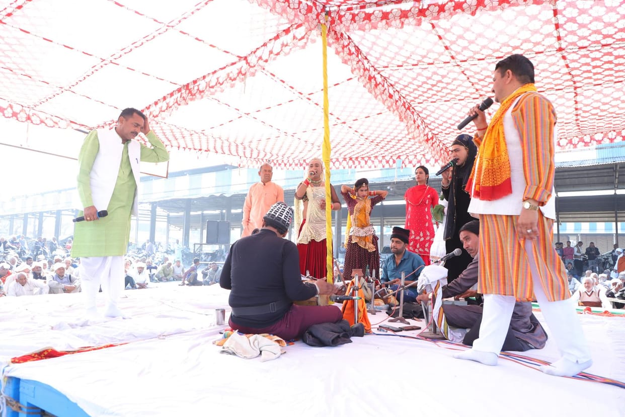 Naubahar, Dharam Devi Song staged