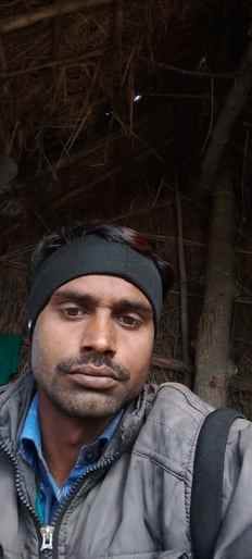 Electrician gets electrocuted while connecting cable, dies